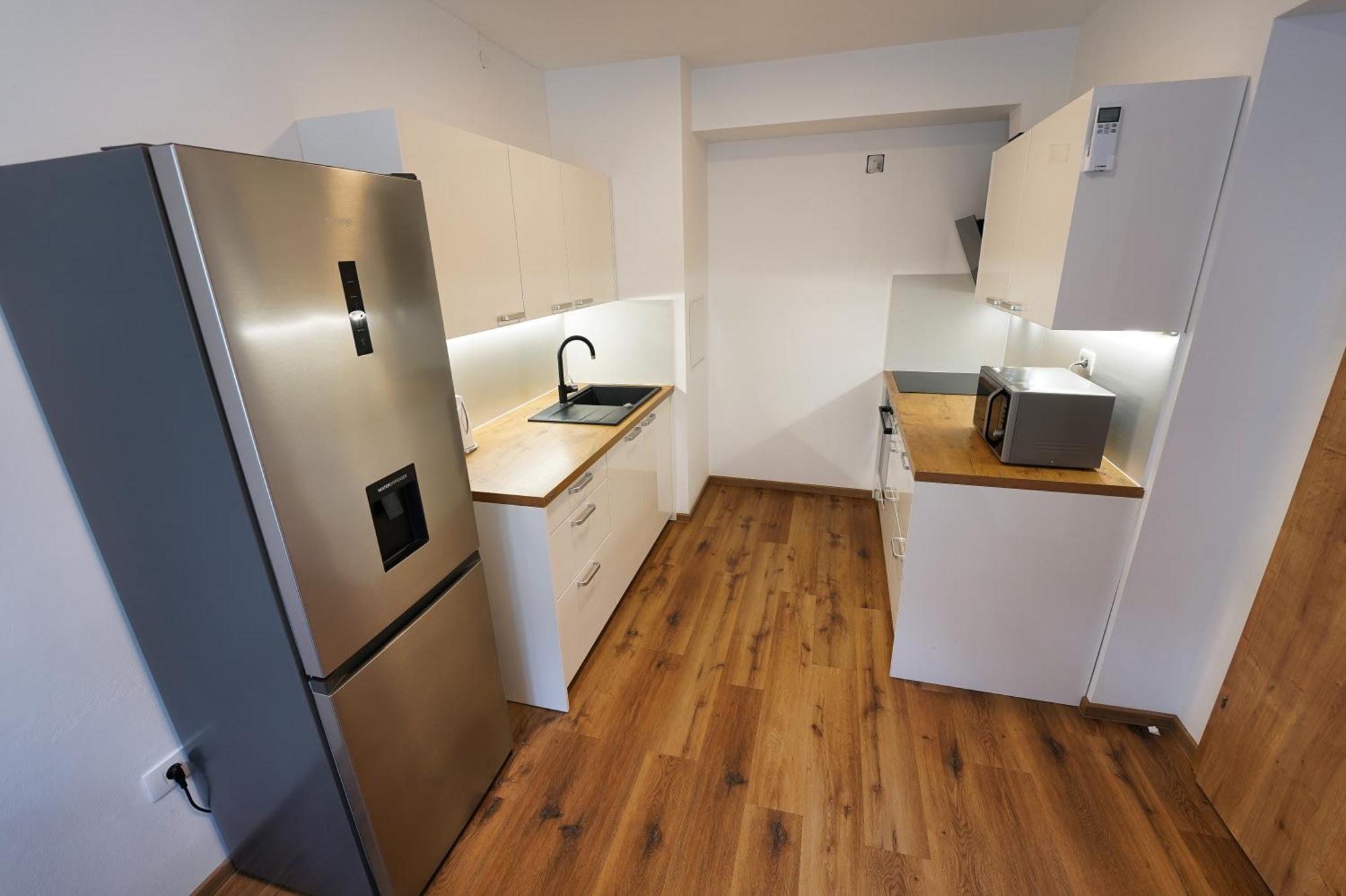 Apartments Metro 7 Λιουμπλιάνα Εξωτερικό φωτογραφία