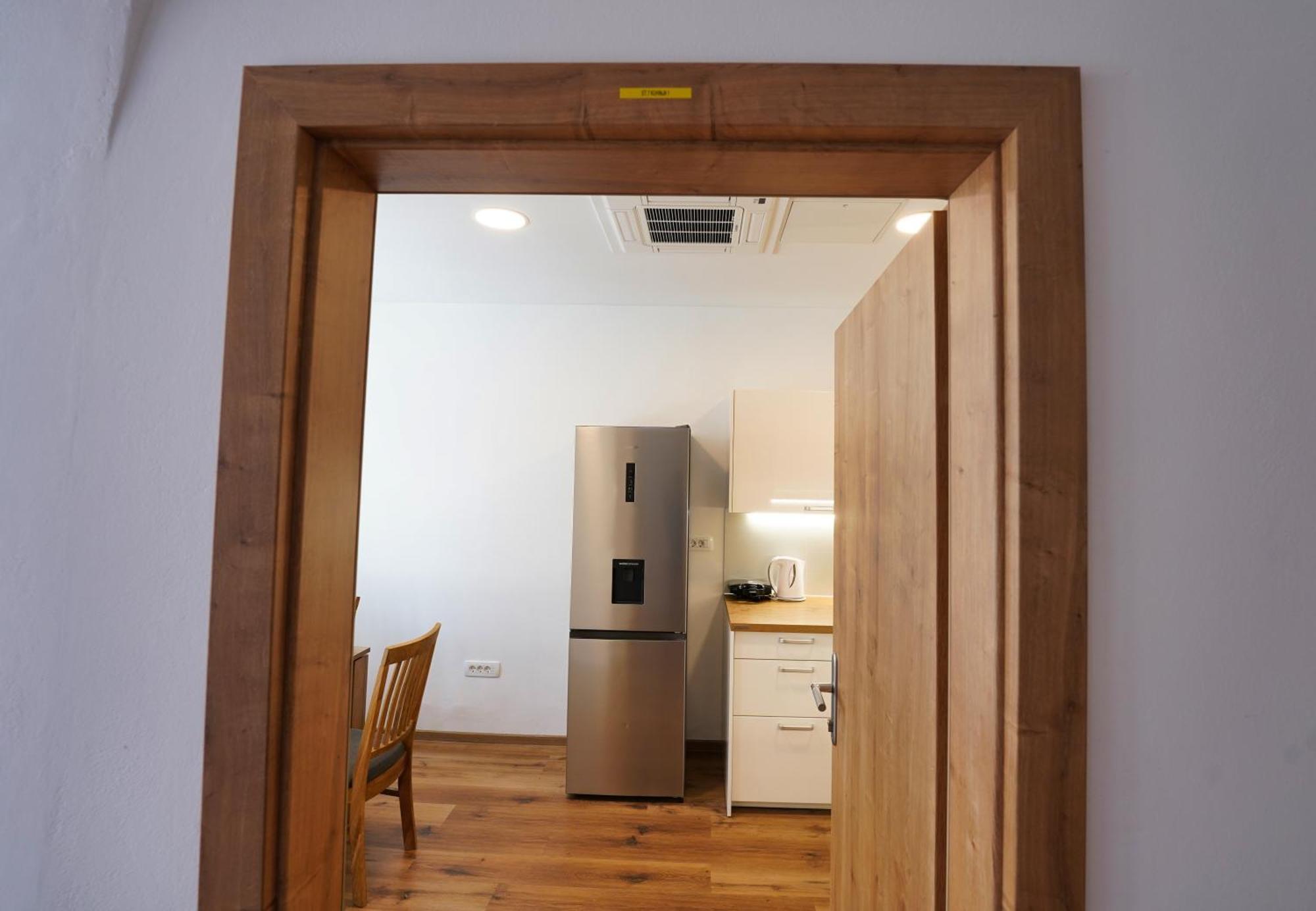 Apartments Metro 7 Λιουμπλιάνα Εξωτερικό φωτογραφία