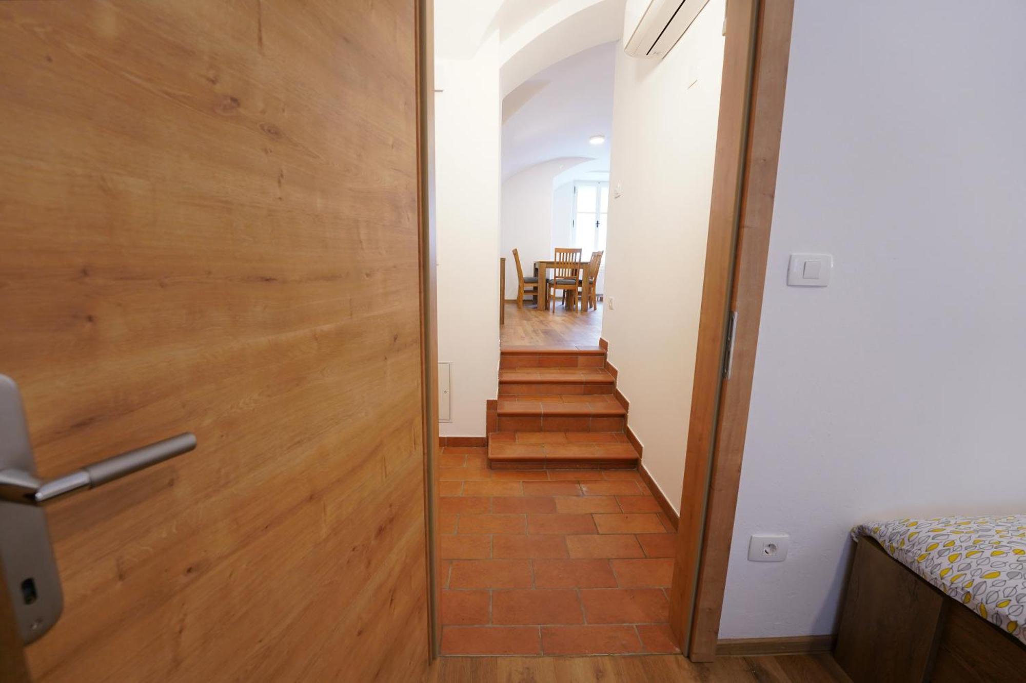 Apartments Metro 7 Λιουμπλιάνα Εξωτερικό φωτογραφία