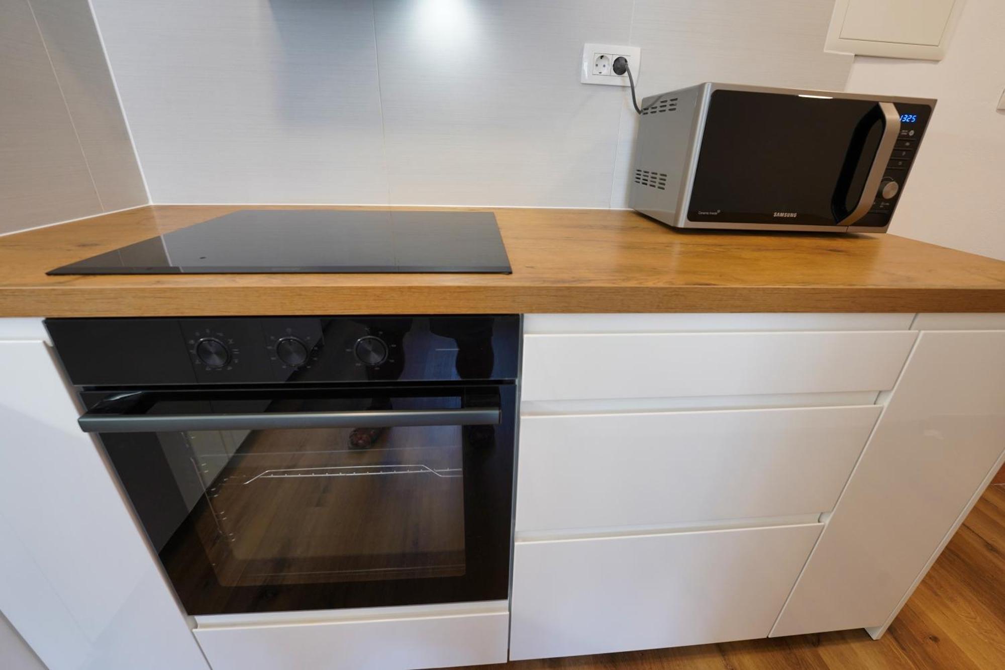 Apartments Metro 7 Λιουμπλιάνα Εξωτερικό φωτογραφία